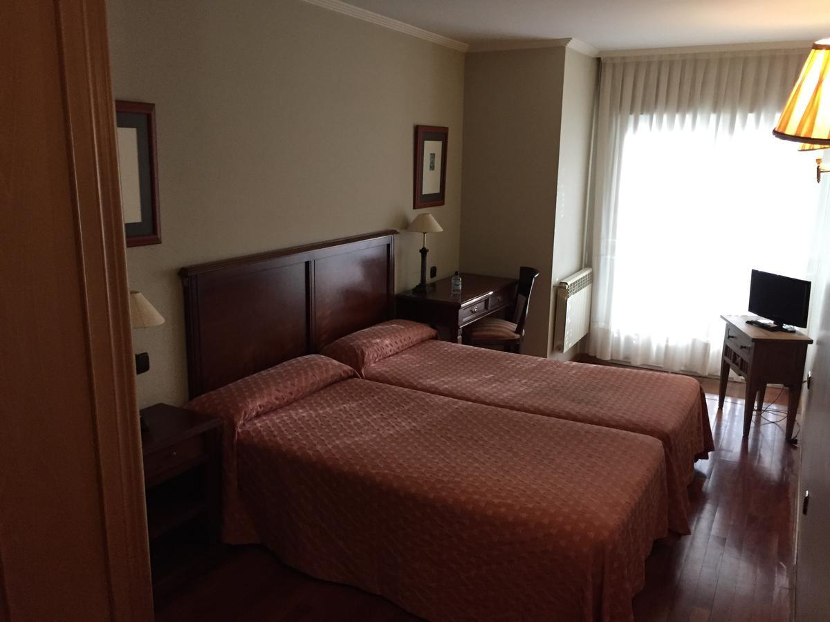 Hotel Los Angeles La Bañeza Εξωτερικό φωτογραφία